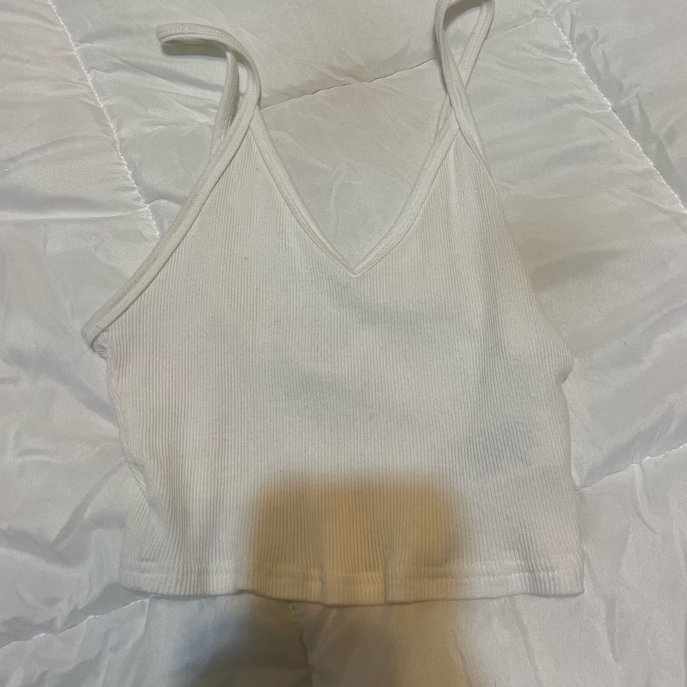 Aritizia tank